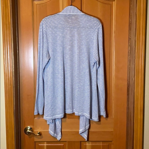 Bobeau Cascading Cardigan - Picture 2 of 4